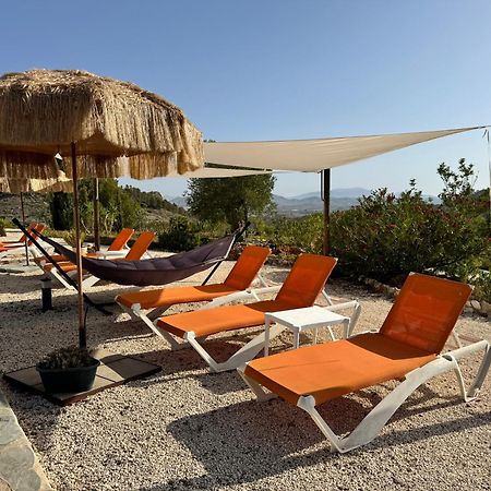 Bed and Breakfast Casa Lamberdina Fuensanta  Екстер'єр фото