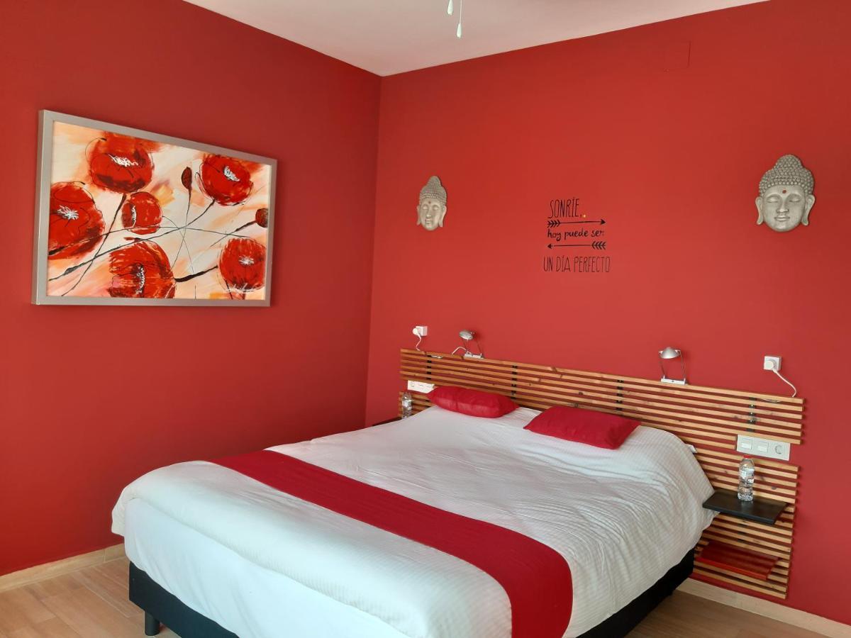 Bed and Breakfast Casa Lamberdina Fuensanta  Екстер'єр фото
